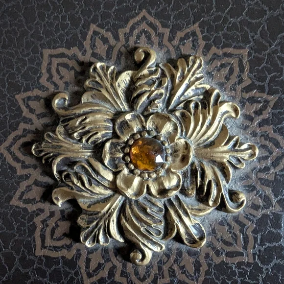Wooden Embellished Box - Picture 4 of 5